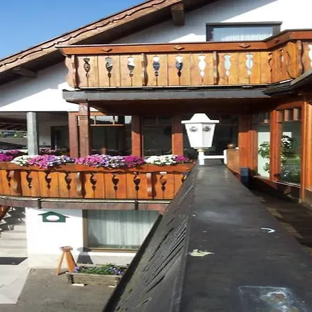 Dorfkrug Gasthof *