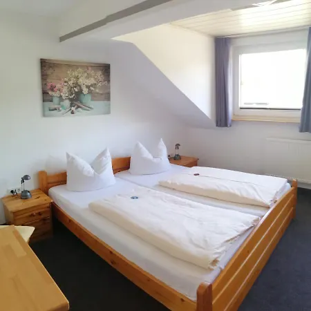 Dorfkrug * Winterberg